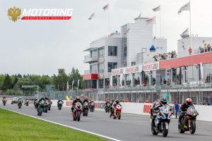 005MOTORING07.08.2022_A4A7280