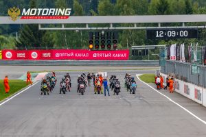 012MOTORING07.08.2022_3KS4555