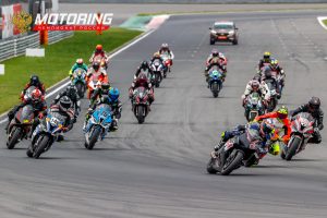 017MOTORING07.08.2022_3KS4601