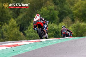 033_MOTORING_07.08.2022_3KS8520